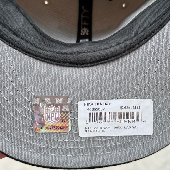 Men's New Era Stone/Black Las Vegas Raiders 2023 NFL Draft On Stage 59FIFTY Hat - Picture 10 of 10